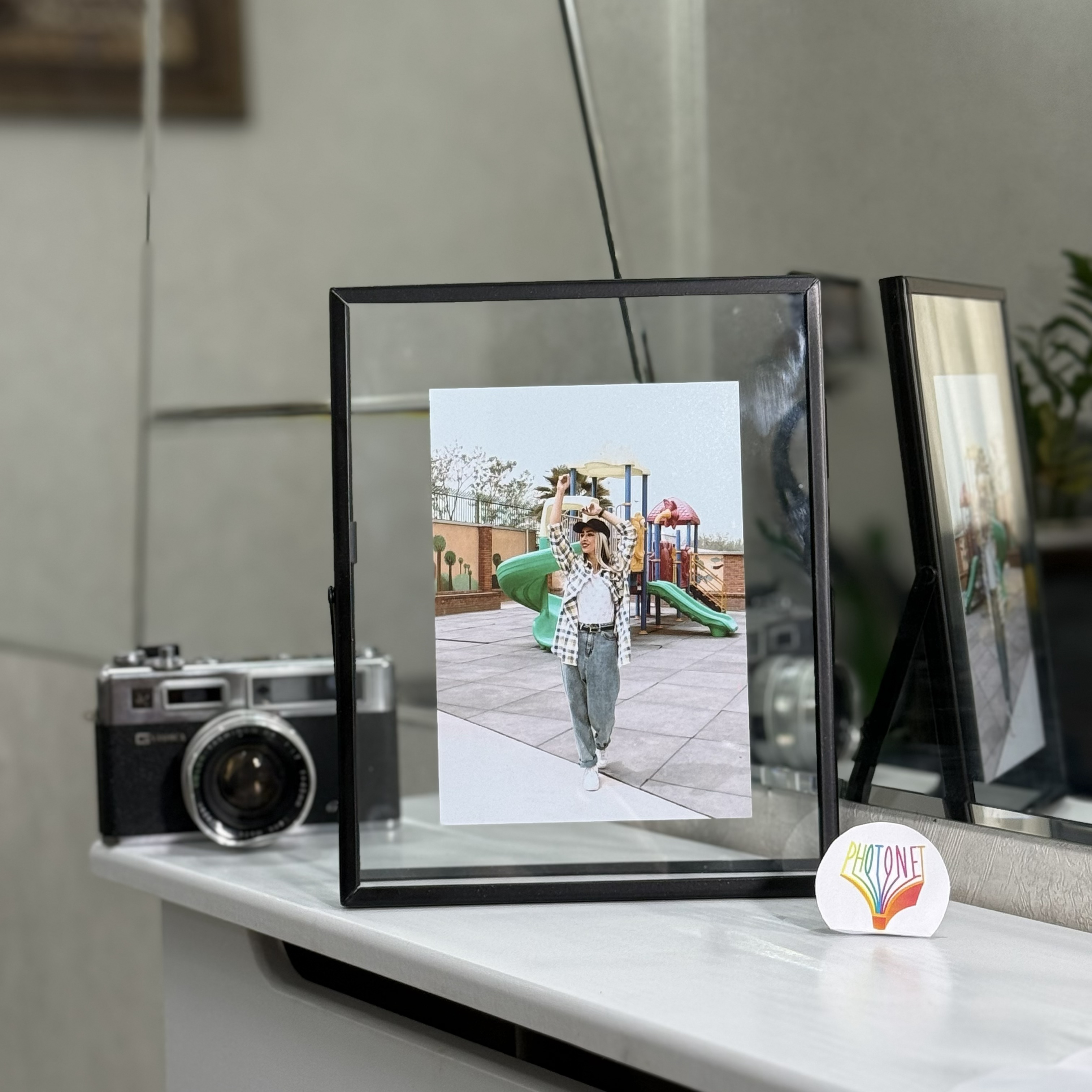 قاب عکس فلزی رومیزی عمودی مشکی